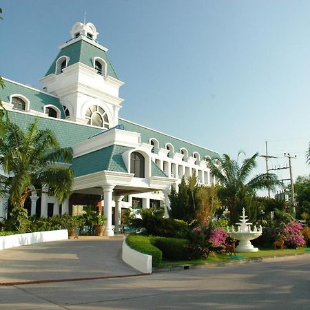The Camelot Hotel Pattaya Esterno foto