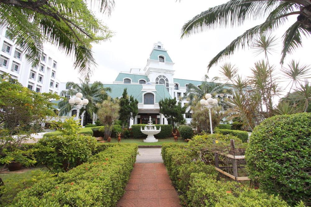 The Camelot Hotel Pattaya Esterno foto