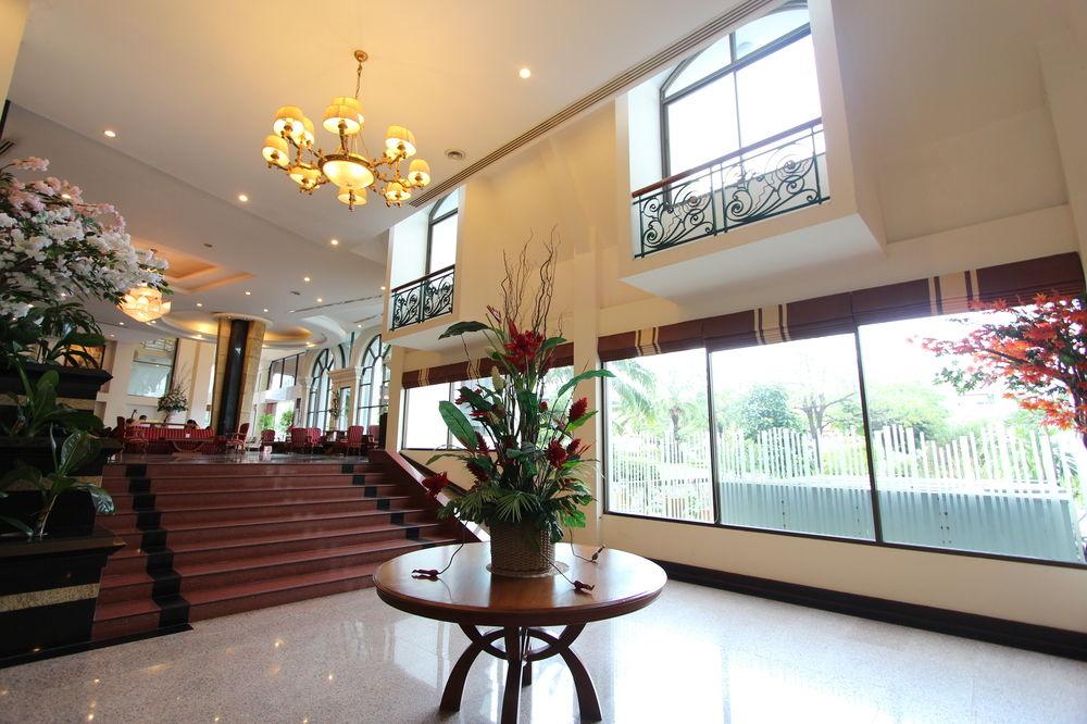 The Camelot Hotel Pattaya Esterno foto