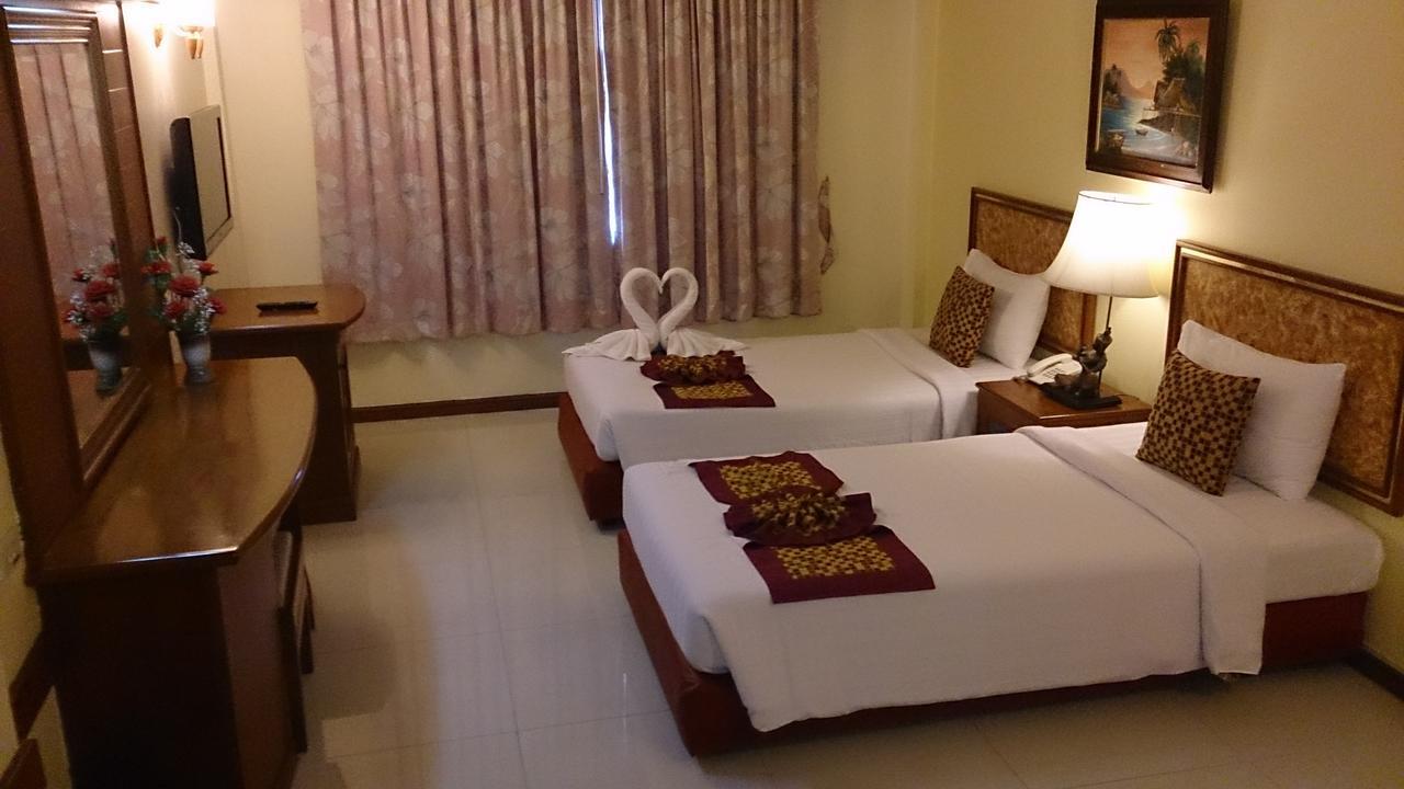 The Camelot Hotel Pattaya Esterno foto