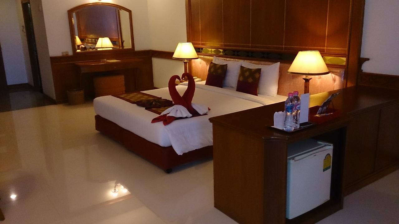 The Camelot Hotel Pattaya Esterno foto