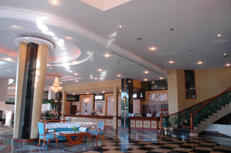 The Camelot Hotel Pattaya Esterno foto
