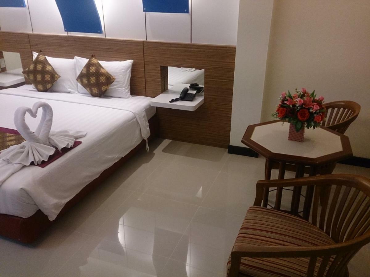 The Camelot Hotel Pattaya Esterno foto