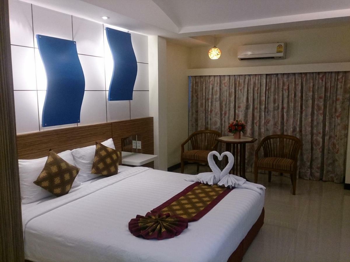 The Camelot Hotel Pattaya Esterno foto